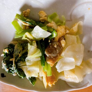 小松菜とキャベツの玉子炒め